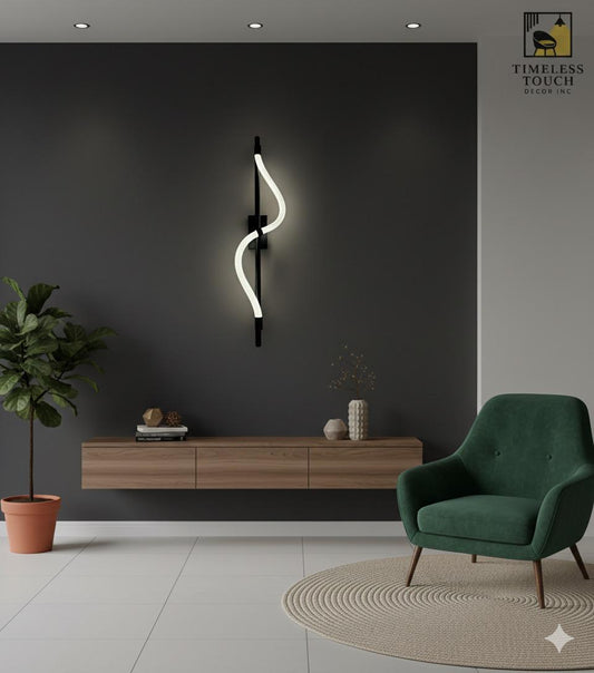 Modern Fluted Glass Black & Gold LED Wall Sconce (Vertical Duo-Tone)